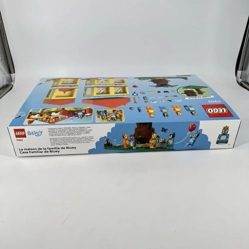 LEGO Bluey 11203 Bluey’s Family House 382 Pieces NEW Sealed